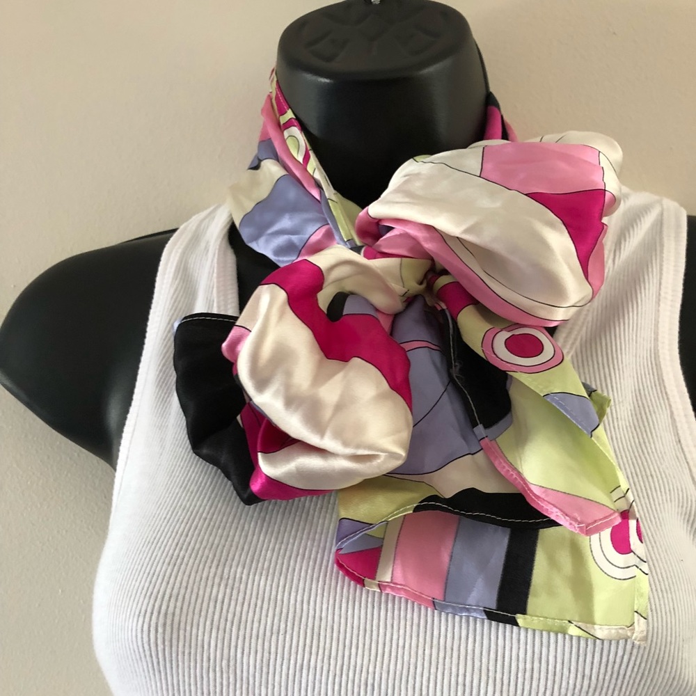 Troo white tank with attached silk pattern scarf